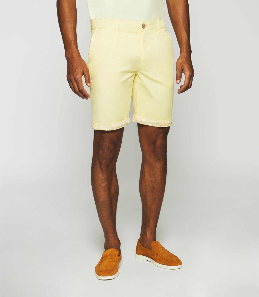 Pale yellow stretch cotton shorts SLOWLY