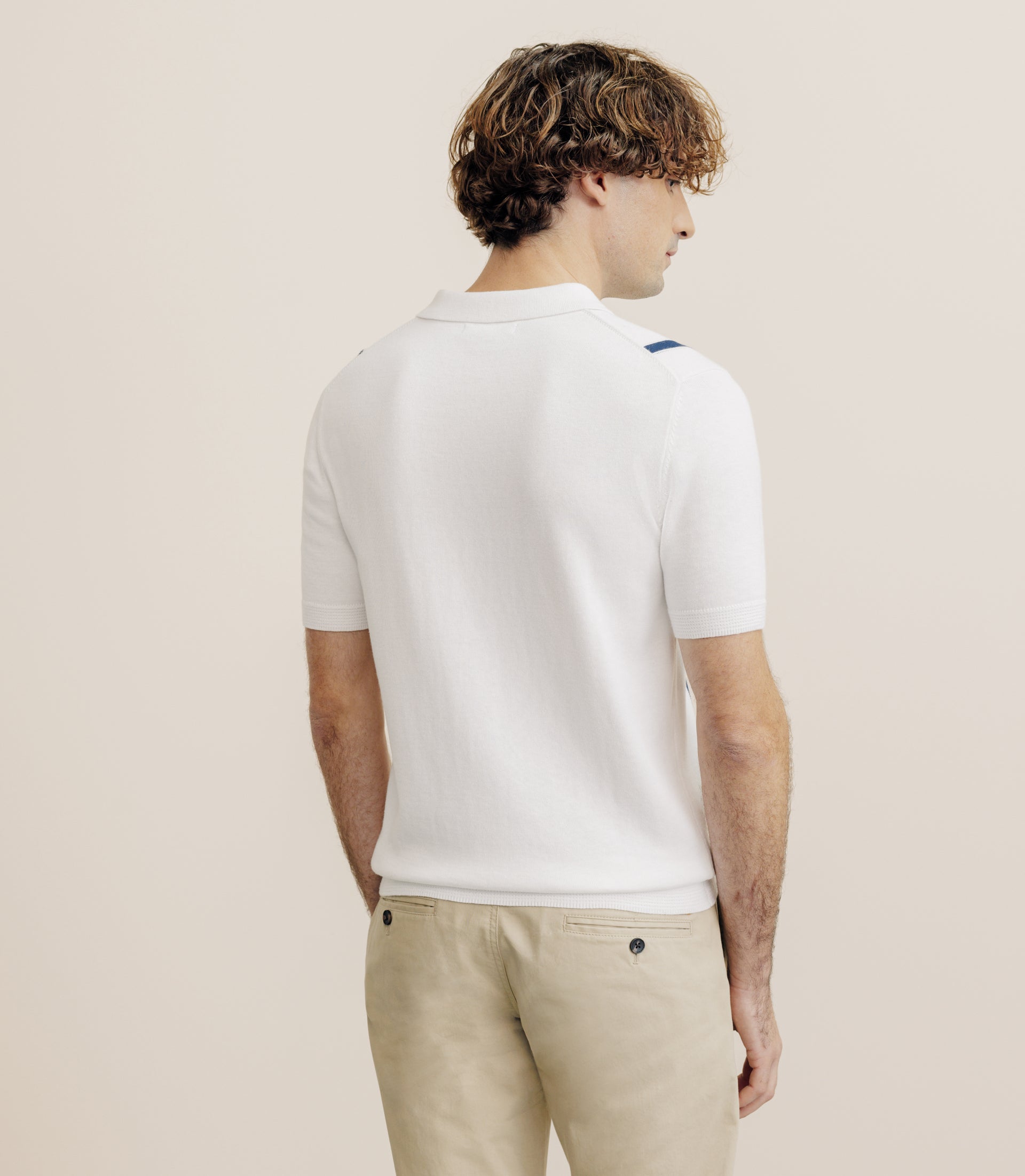 Polo en maille à rayures blanc