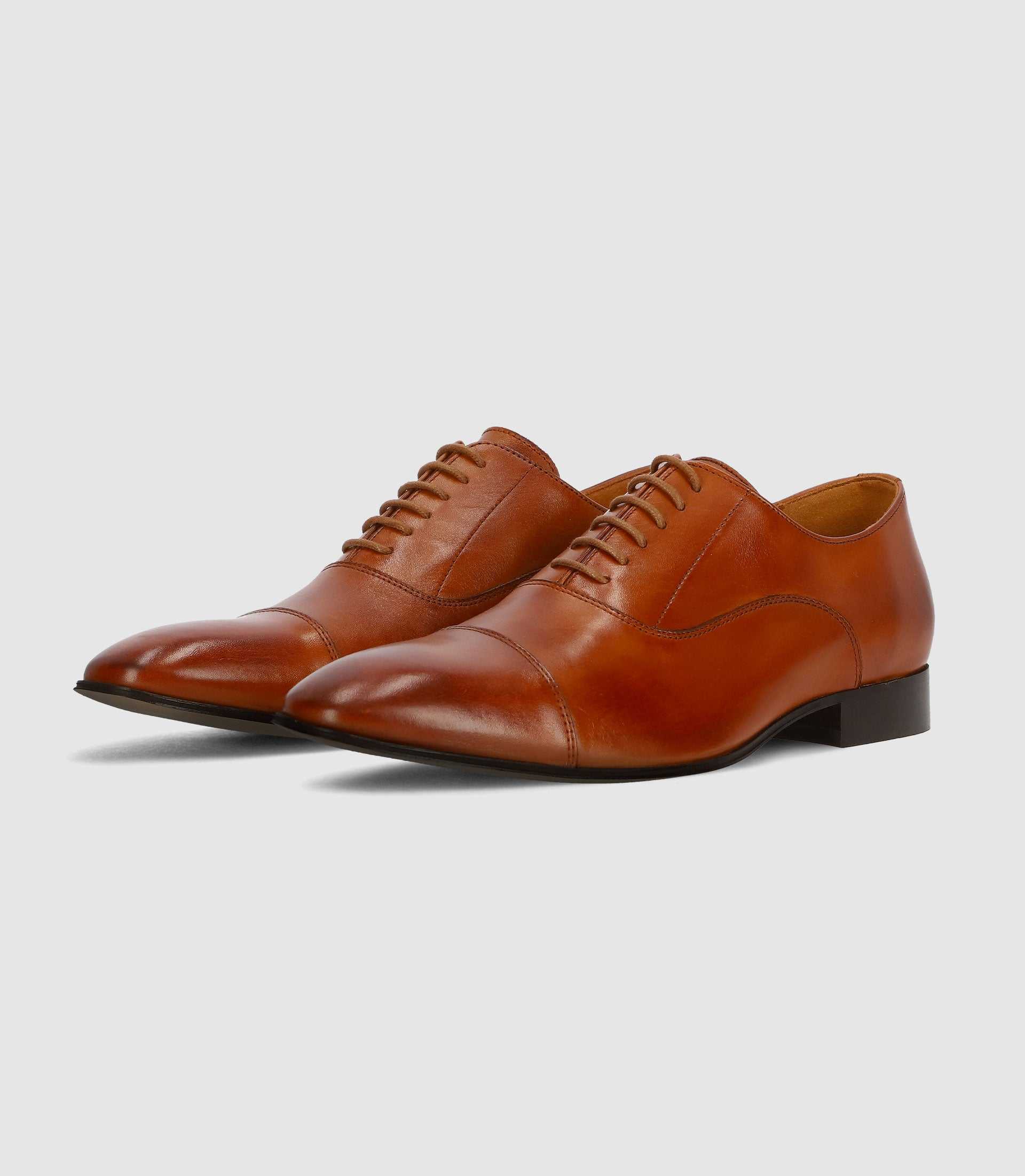 Chaussures richelieu en cuir marron - IZAC