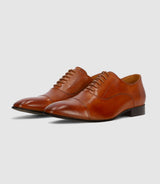 Richelieu shoes in brown leather