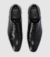 Richelieu shoes in black leather