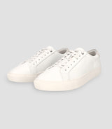 Sneakers with white logo