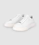 Chaussures sneakers en cuir blanches