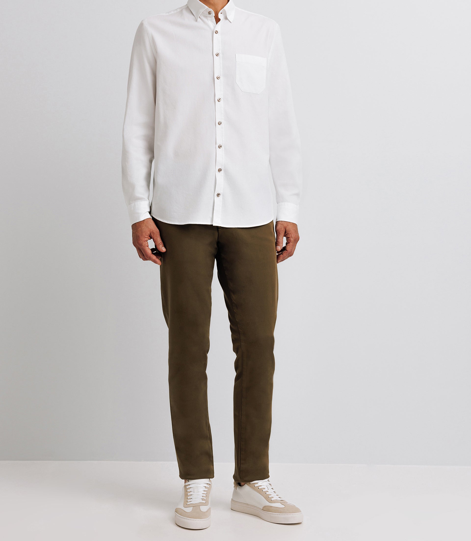 White Heaviières shirt