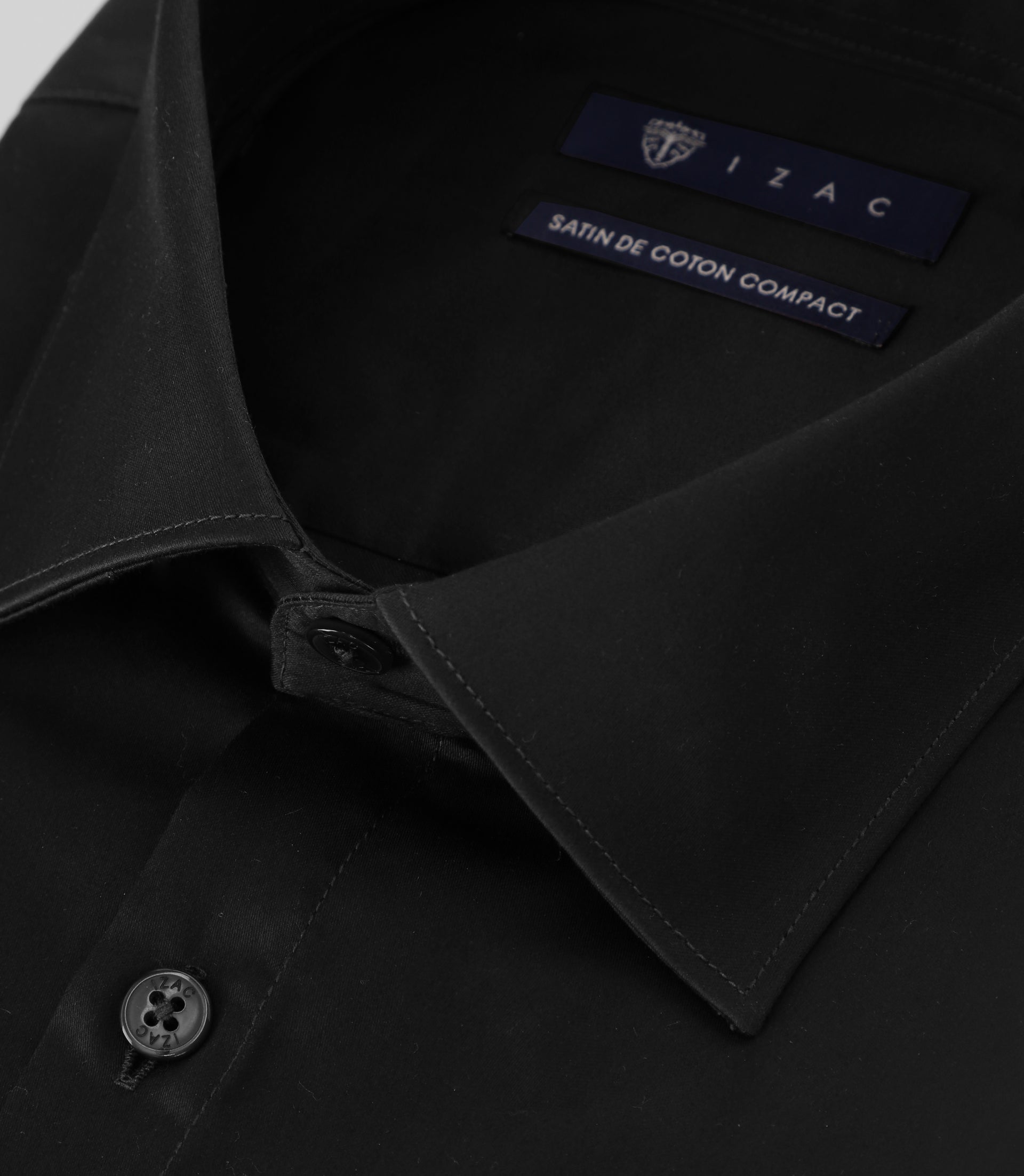 Slim-fit shirt in BLACK cotton satin