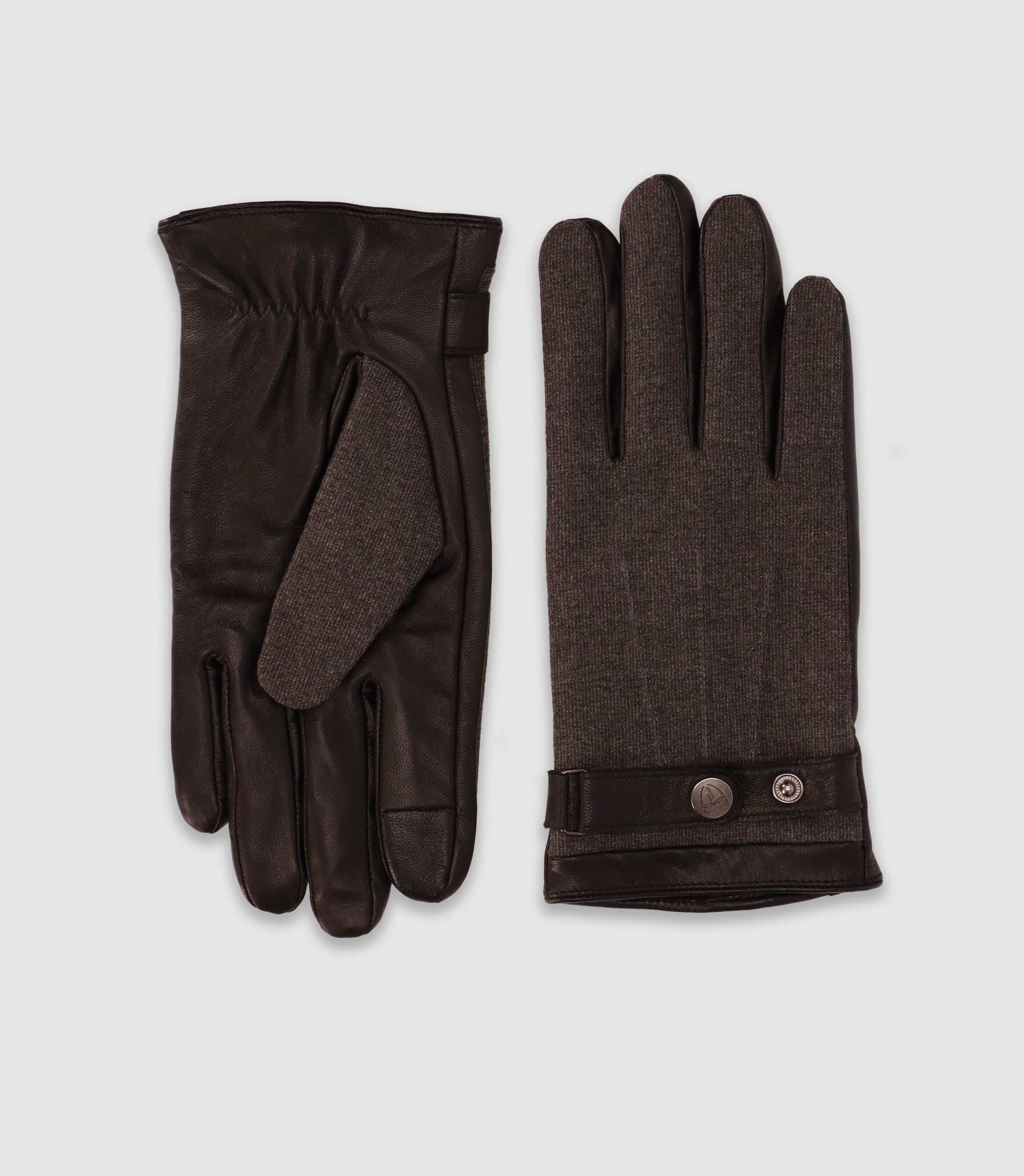 Leather gloves and anthracite fabric