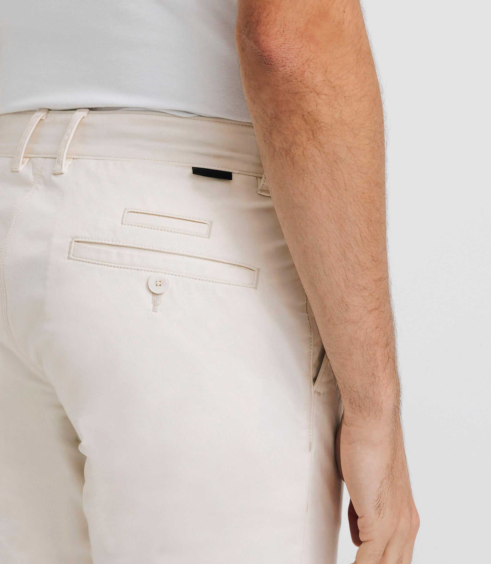 Pantalon chino satin écru - IZAC