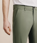 Stretchhose aus Baumwolle in Khaki