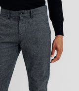 Pantalon chino à carreaux anthracite