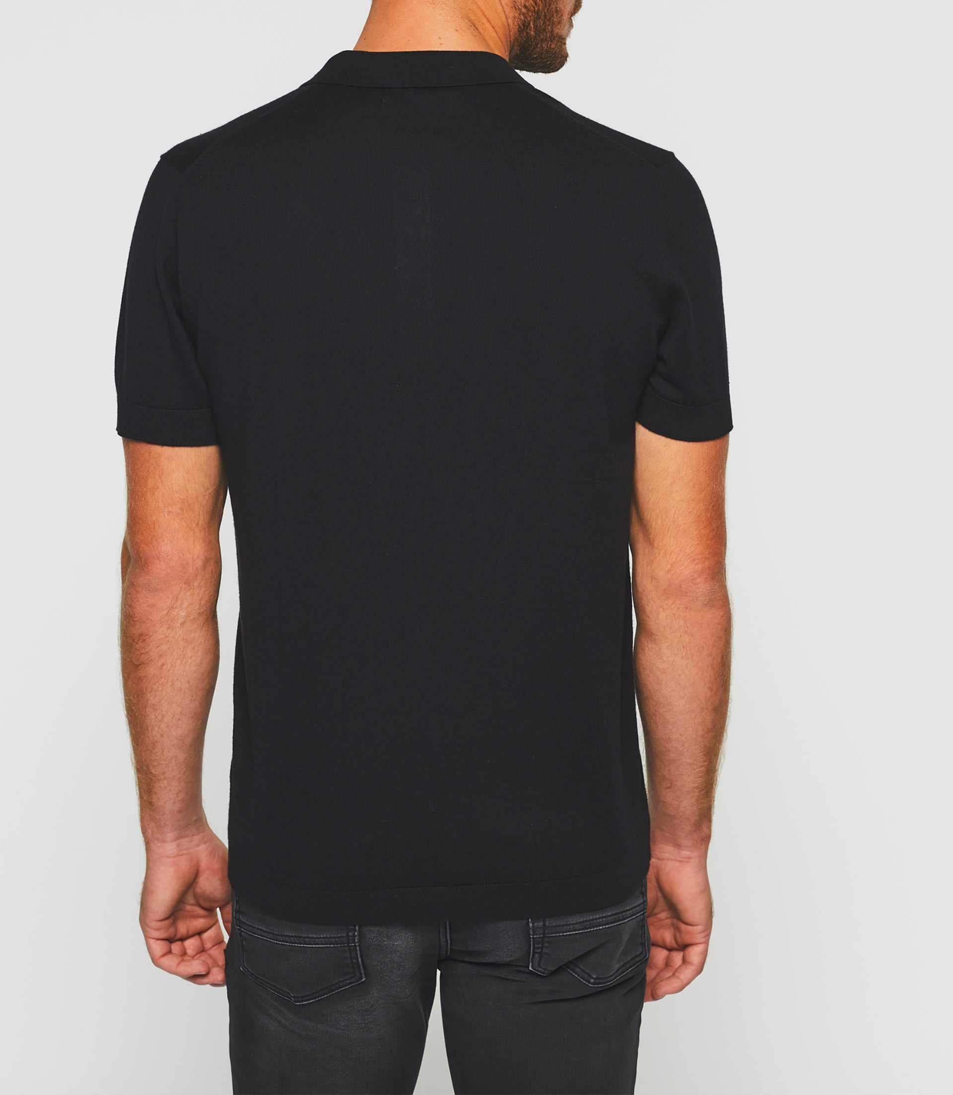 Greg" black short sleeve polo