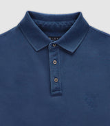 Polo mit Indigo -Stickerei