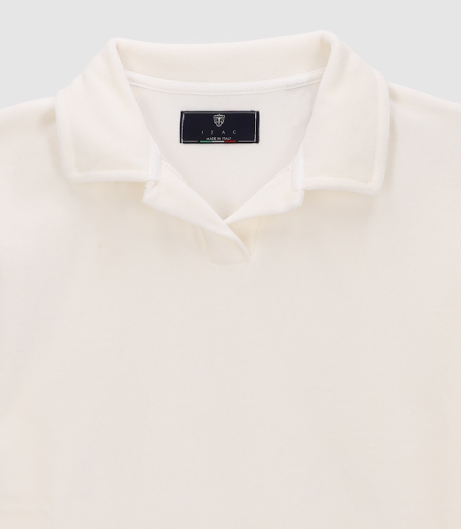 Ecru open collar sponge polo shirt