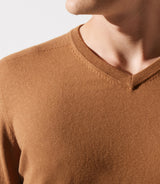 Kamelgestreift V -Neck -Pullover