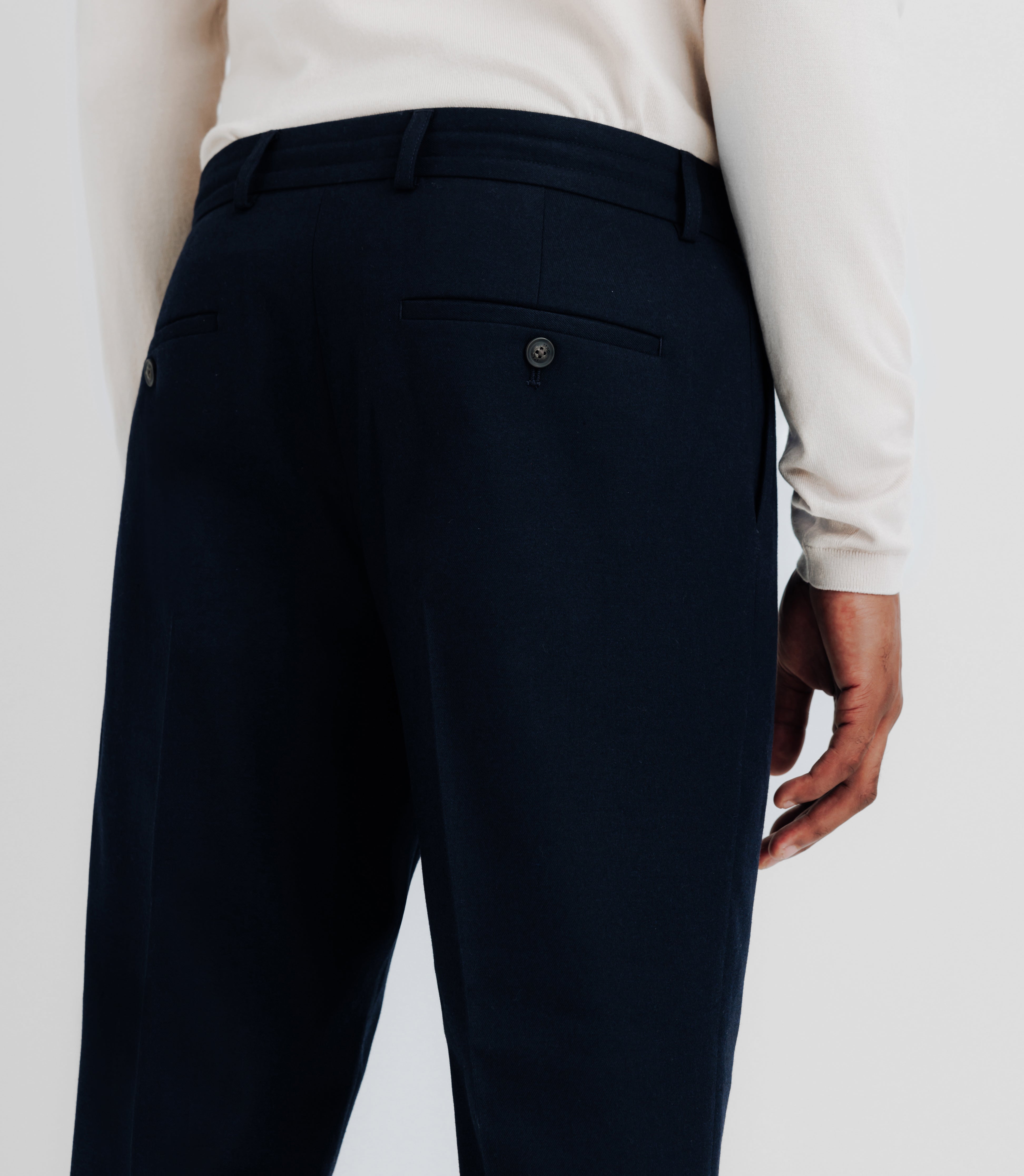 City pants with marine link