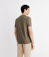 V-Ausck-T-Shirt mit Khaki-Tasche