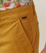 Bermuda senffarbene "Vino"-Hose