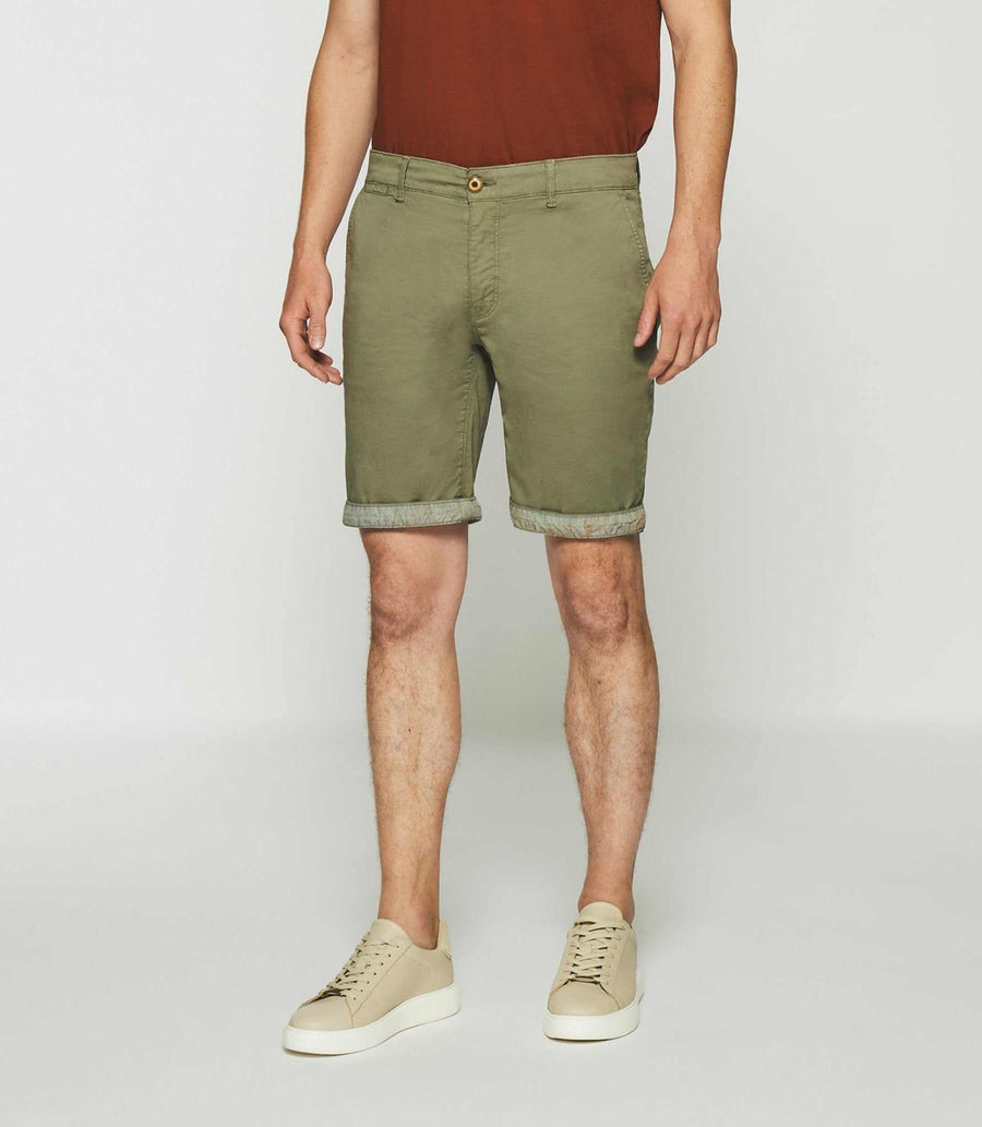 Khaki best sale stretch shorts