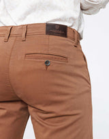 Karamellfarbene Casual Chino "Bachelor".